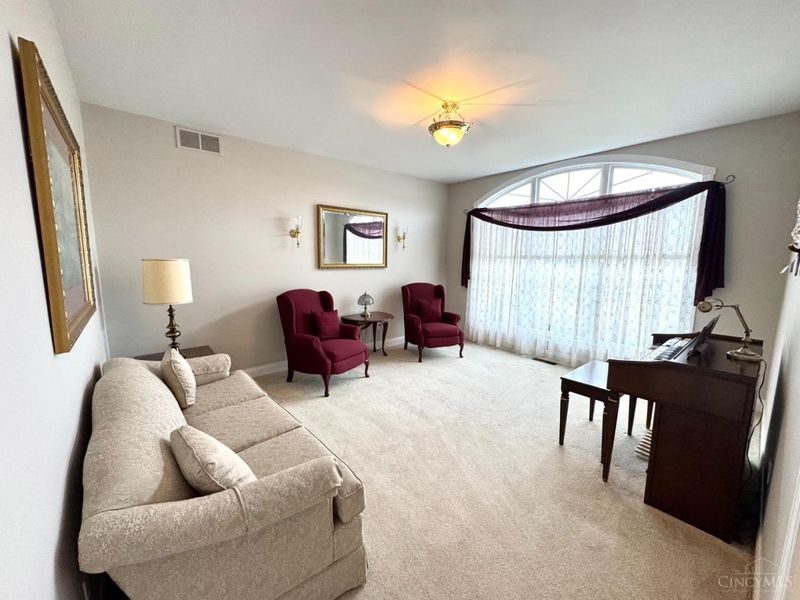 7021 Darcie Drive, Liberty Township, OH 45011 Photo 4