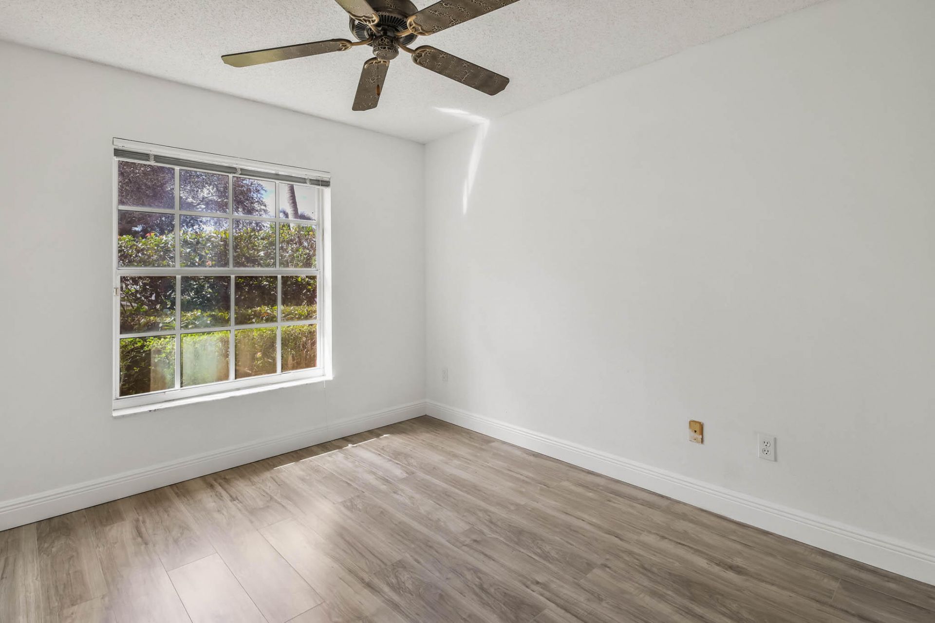 13596 Weyburne Drive, Delray Beach, FL 33446 Photo