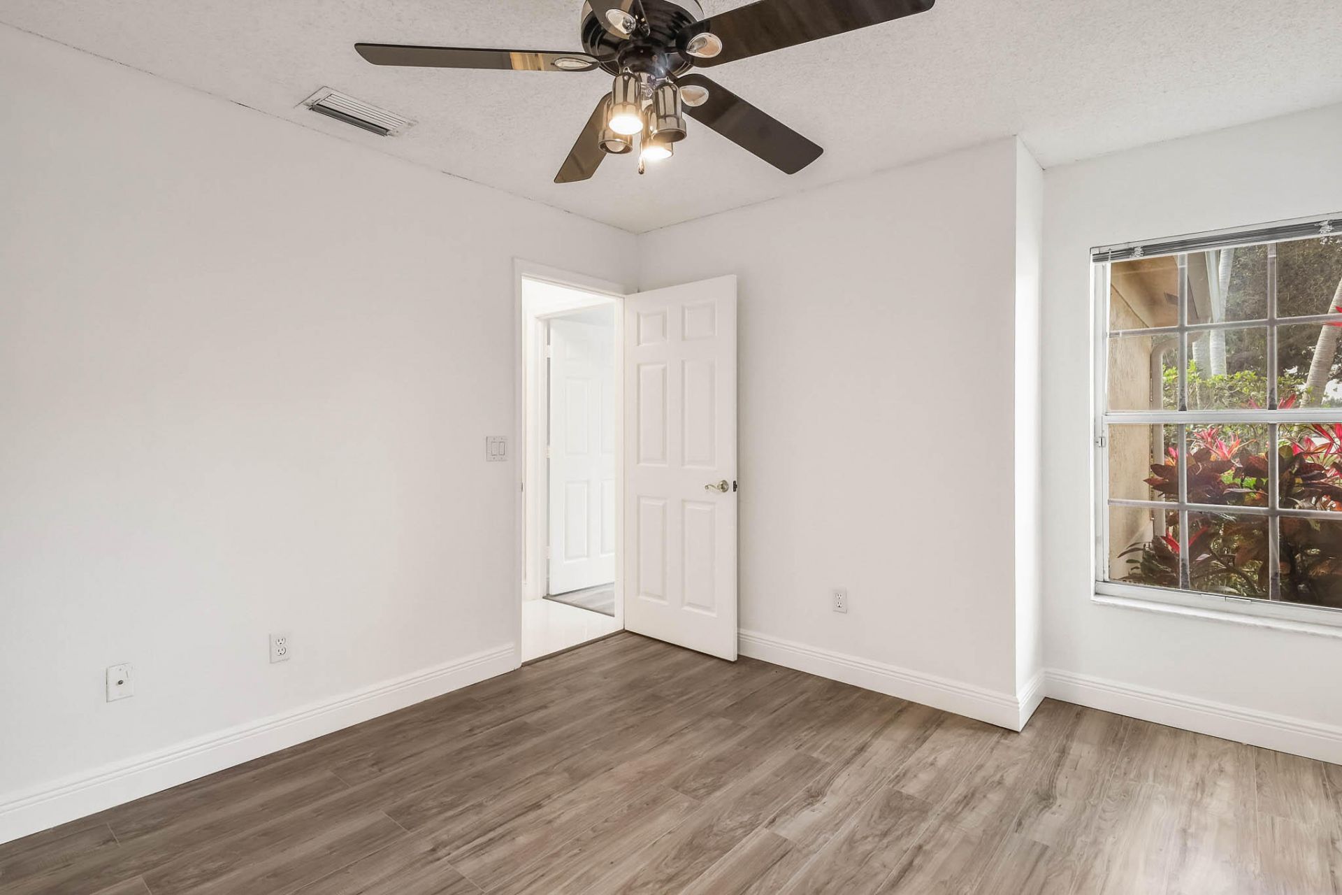 13596 Weyburne Drive, Delray Beach, FL 33446 Photo