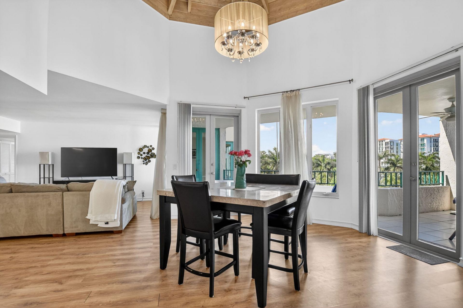 120 SE 5th Avenue, Unit 520, Boca Raton, FL 33432 Photo