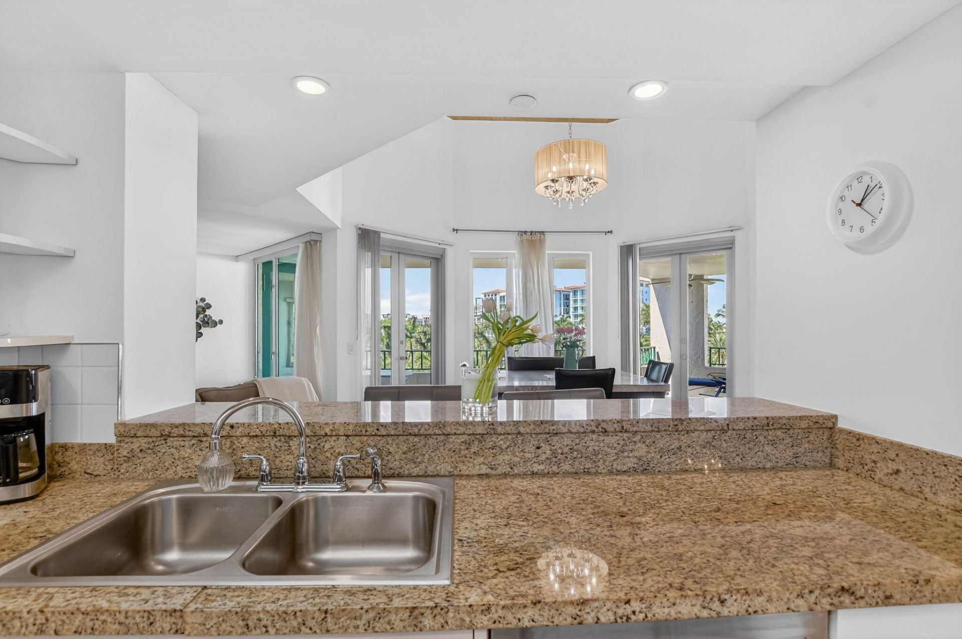 120 SE 5th Avenue, Unit 520, Boca Raton, FL 33432 Photo