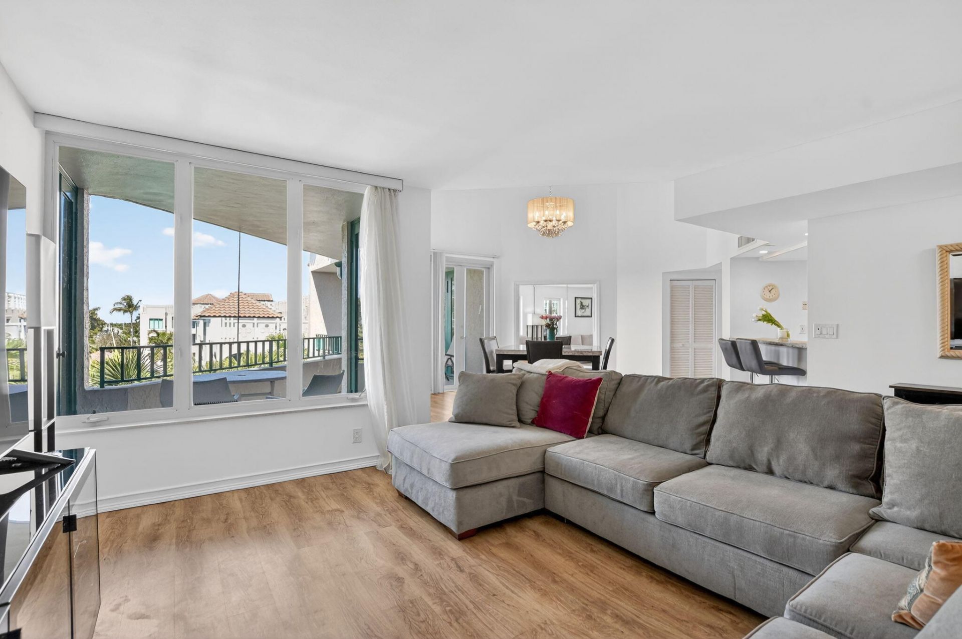 120 SE 5th Avenue, Unit 520, Boca Raton, FL 33432 Photo