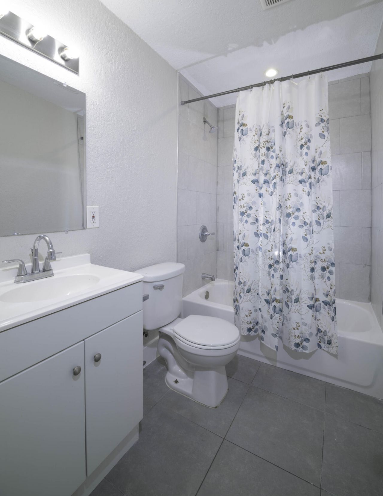 1126 NE 16th Place, Unit 3, Fort Lauderdale, FL 33305 Photo