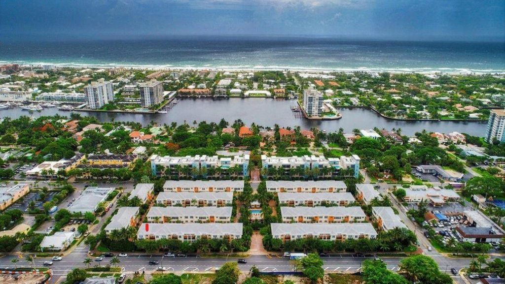 304 W Mallory Circle, Delray Beach, FL 33483 Photo