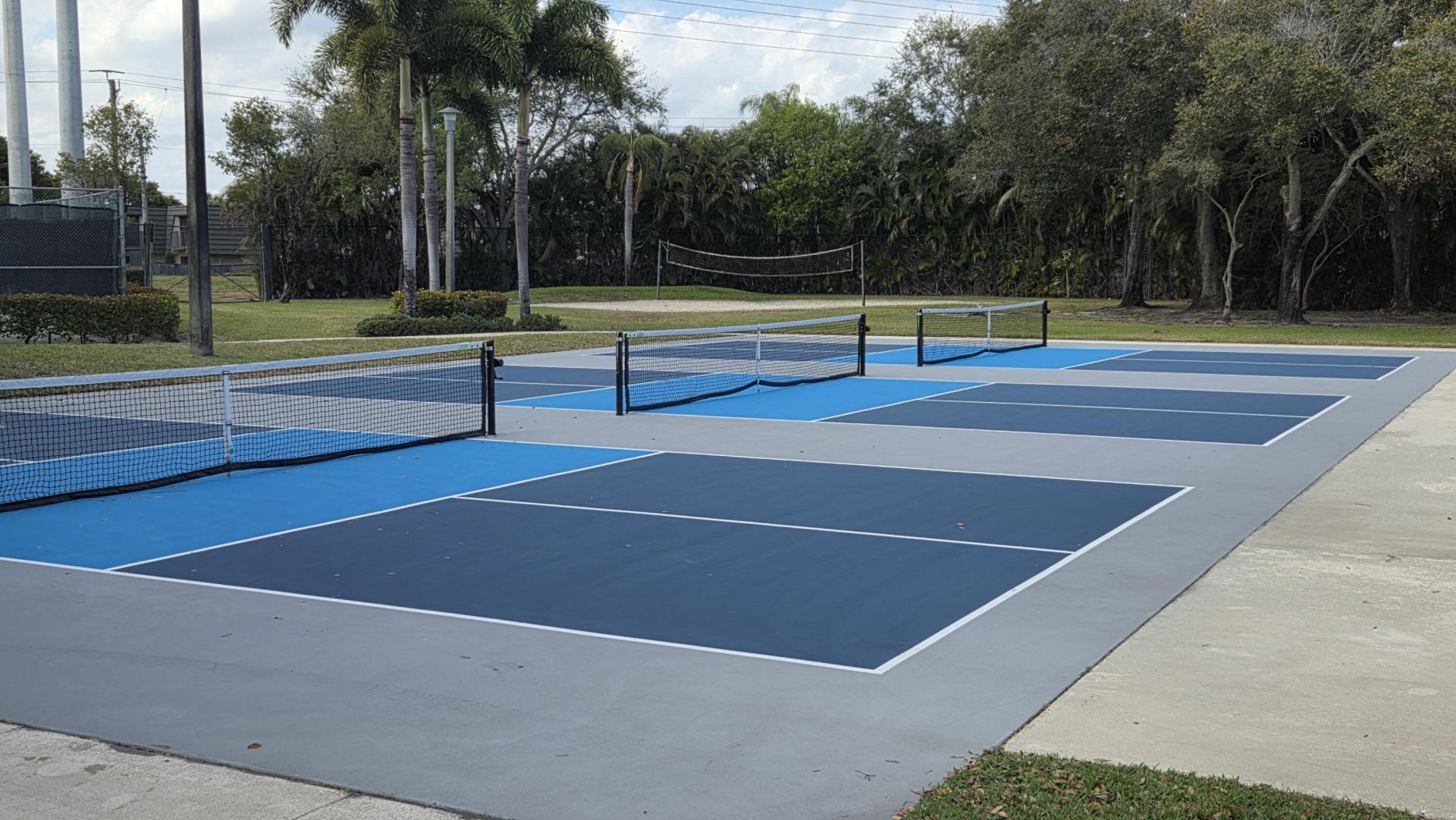 7311 73rd Way, West Palm Beach, FL 33407 Photo