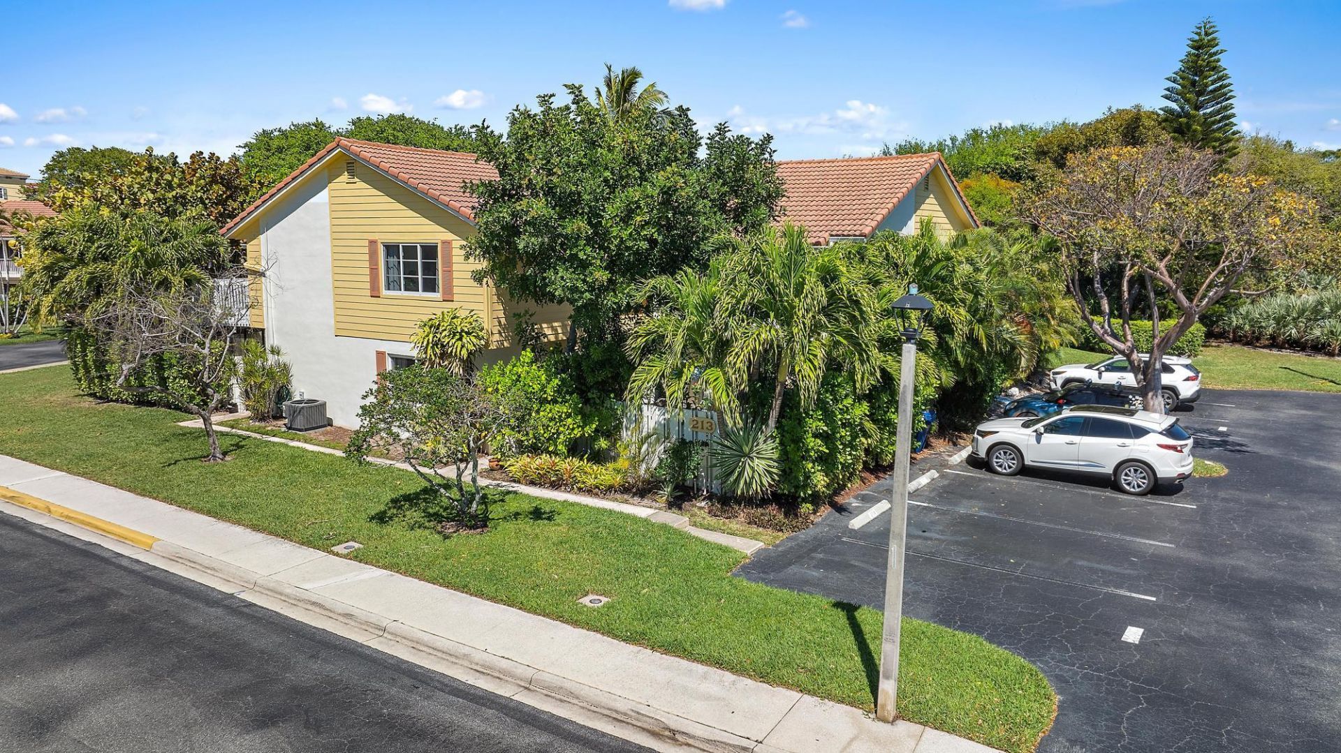 213 Seabreeze Circle, Jupiter, FL 33477 Photo