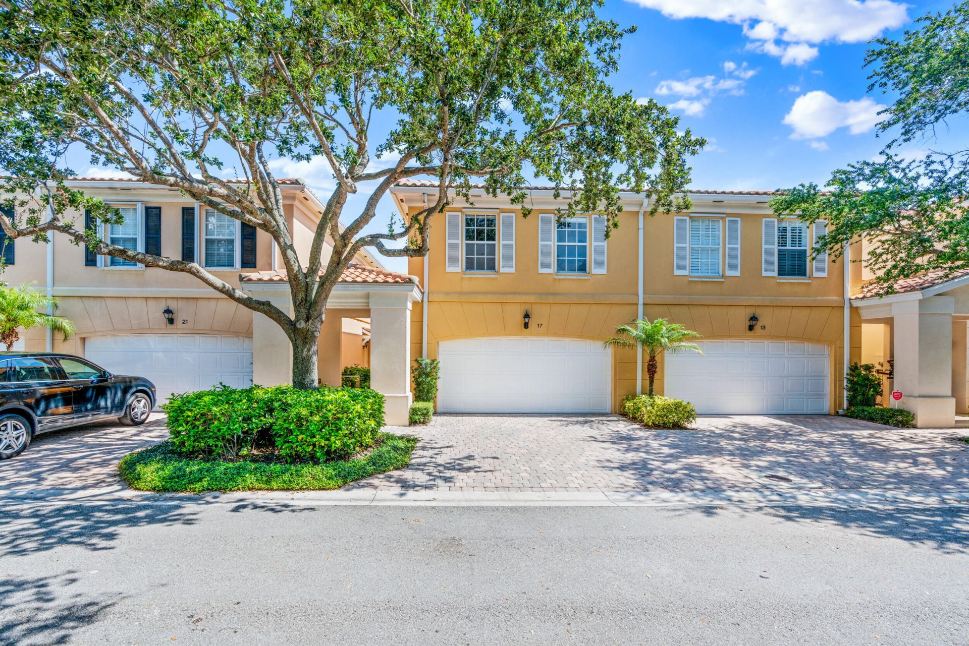 17 Oakleaf Court, Tequesta, FL 33469 Photo