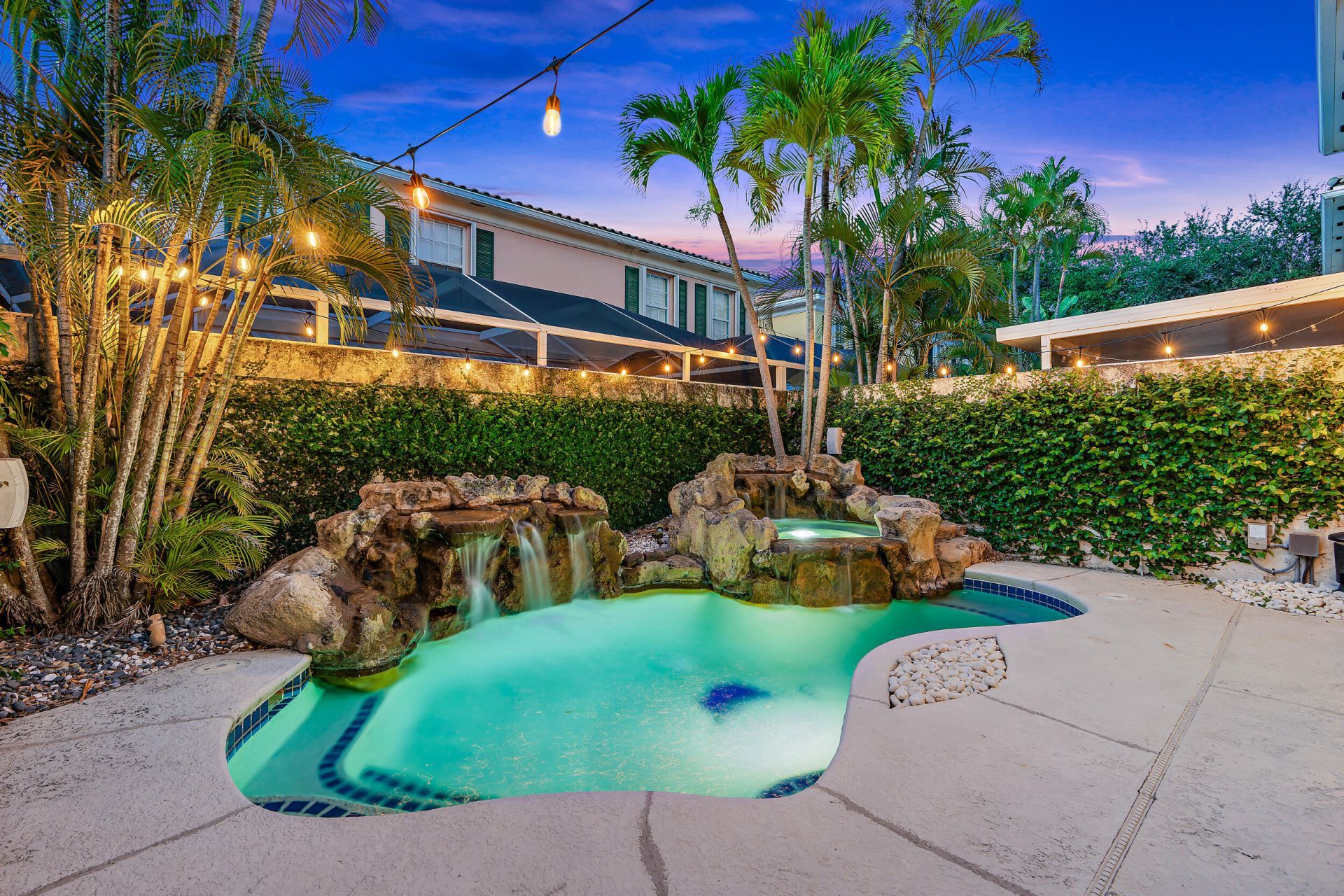 17 Oakleaf Court, Tequesta, FL 33469 Photo