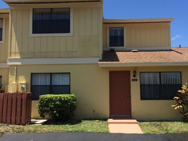 5337 Jog Lane, Delray Beach, FL 33484