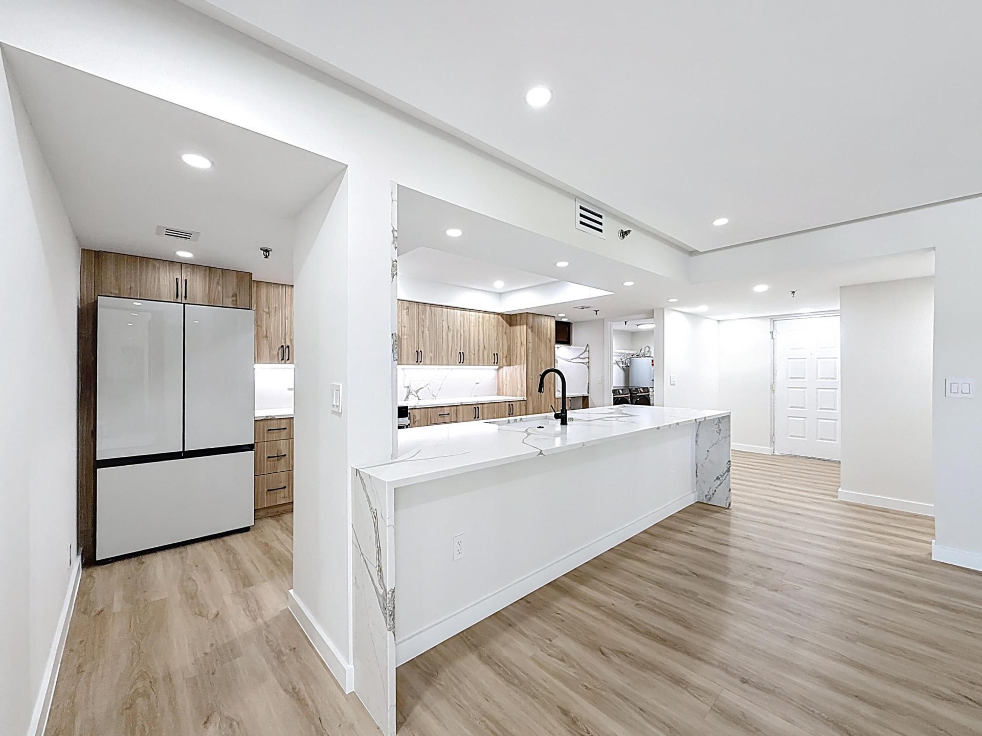 955 Egret Circle, Unit 207, Delray Beach, FL 33444 Photo