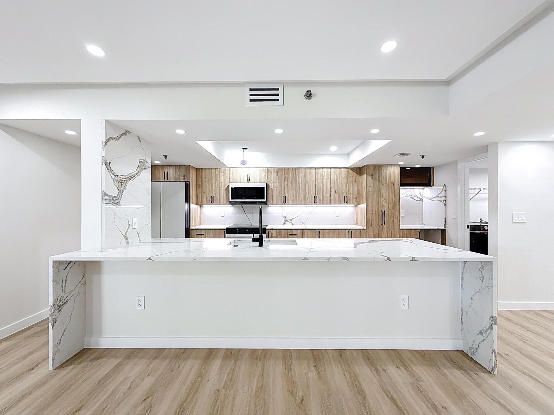 955 Egret Circle, Unit 207, Delray Beach, FL 33444 Photo