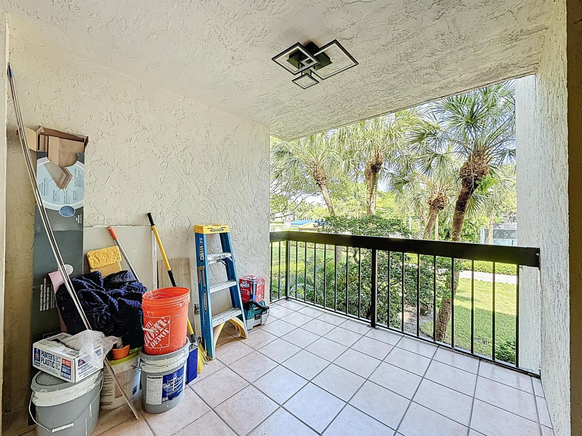 955 Egret Circle, Unit 207, Delray Beach, FL 33444 Photo