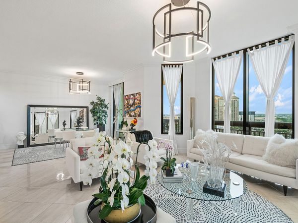 701 S Olive Avenue, Unit 928, West Palm Beach, FL 33401