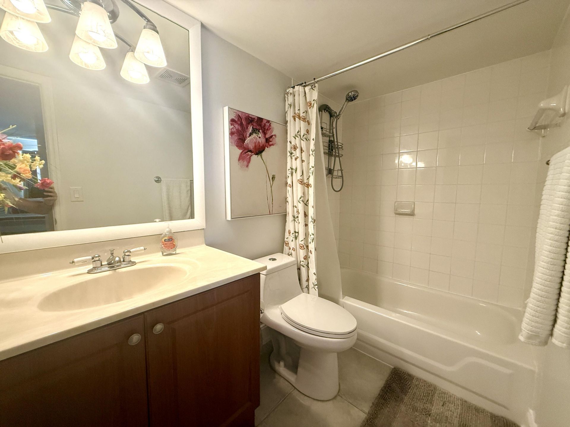 1707 Village Boulevard, Unit 112, West Palm Beach, FL 33409 Photo