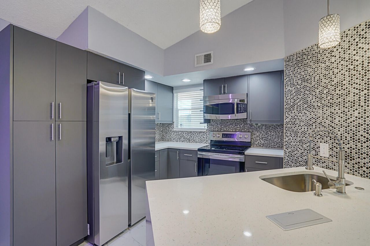 1401 Village Boulevard, Unit 1027, West Palm Beach, FL 33409 Photo