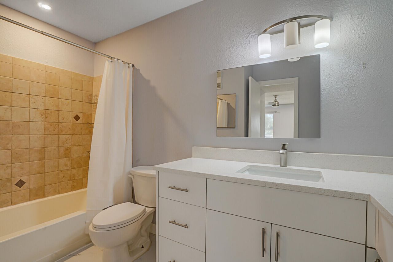 1401 Village Boulevard, Unit 1027, West Palm Beach, FL 33409 Photo