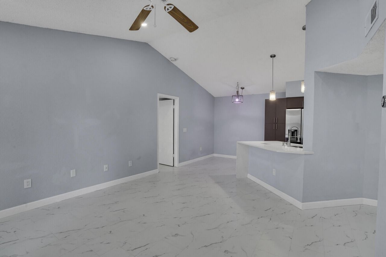 1401 Village Boulevard, Unit 1027, West Palm Beach, FL 33409 Photo