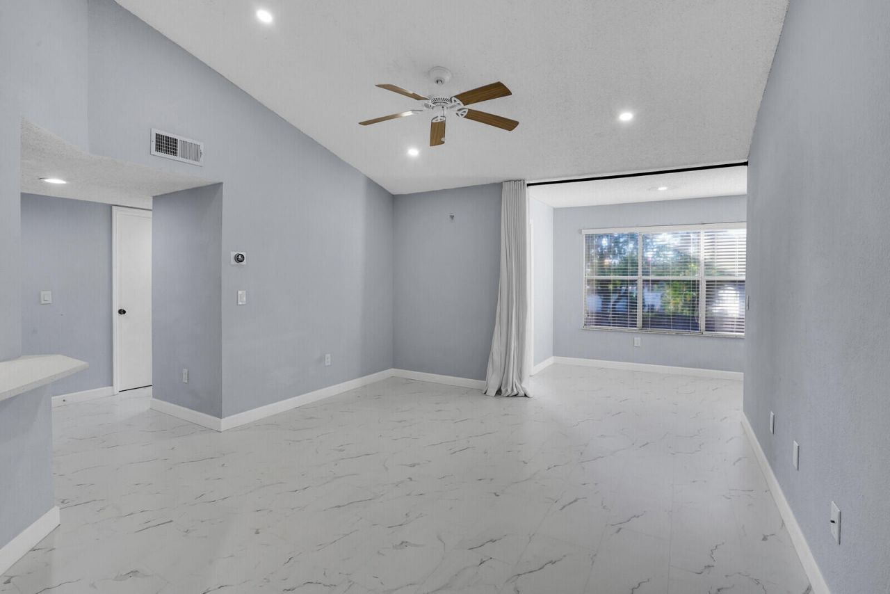 1401 Village Boulevard, Unit 1027, West Palm Beach, FL 33409 Photo