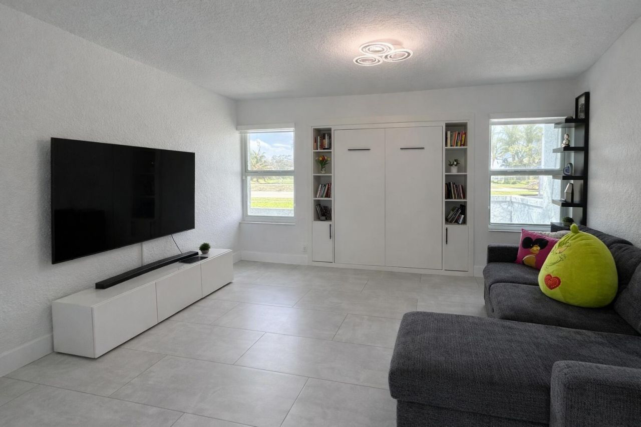 149 Ponce De Leon Street, Royal Palm Beach, FL 33411 Photo