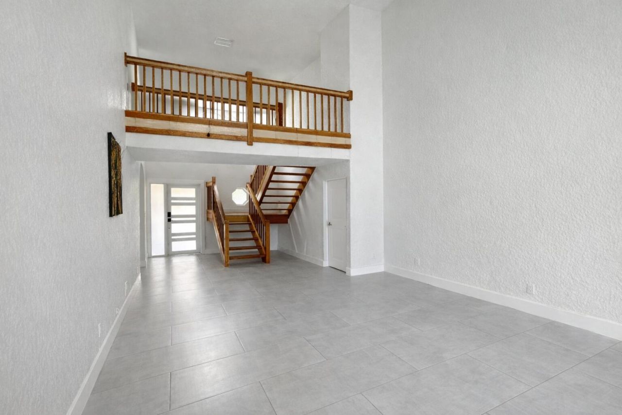 149 Ponce De Leon Street, Royal Palm Beach, FL 33411 Photo