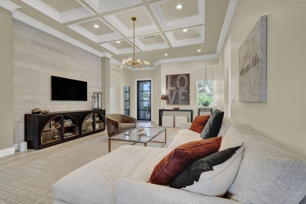 875 SE 13th Avenue, Deerfield Beach, FL 33441 Photo