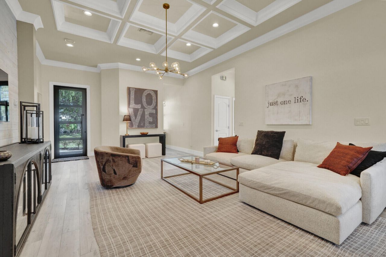 875 SE 13th Avenue, Deerfield Beach, FL 33441 Photo