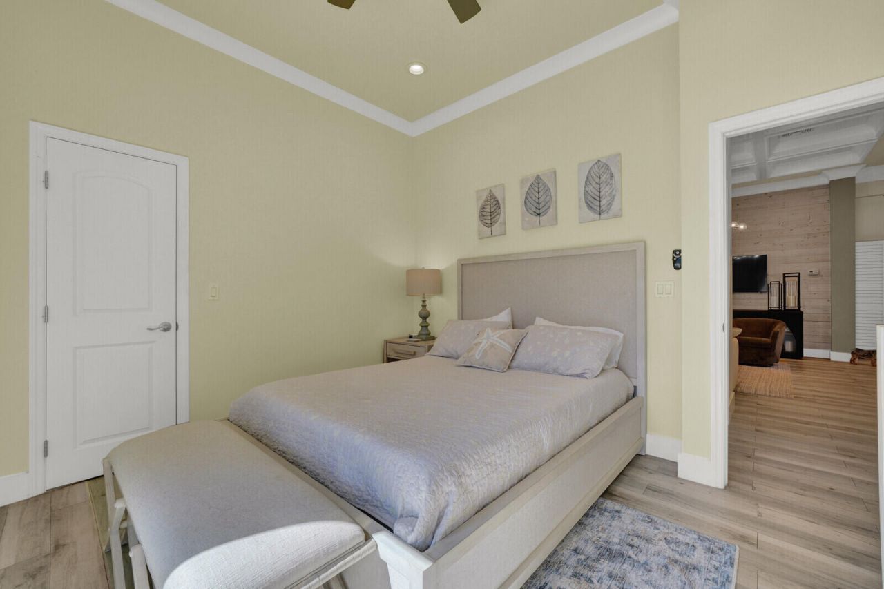 875 SE 13th Avenue, Deerfield Beach, FL 33441 Photo