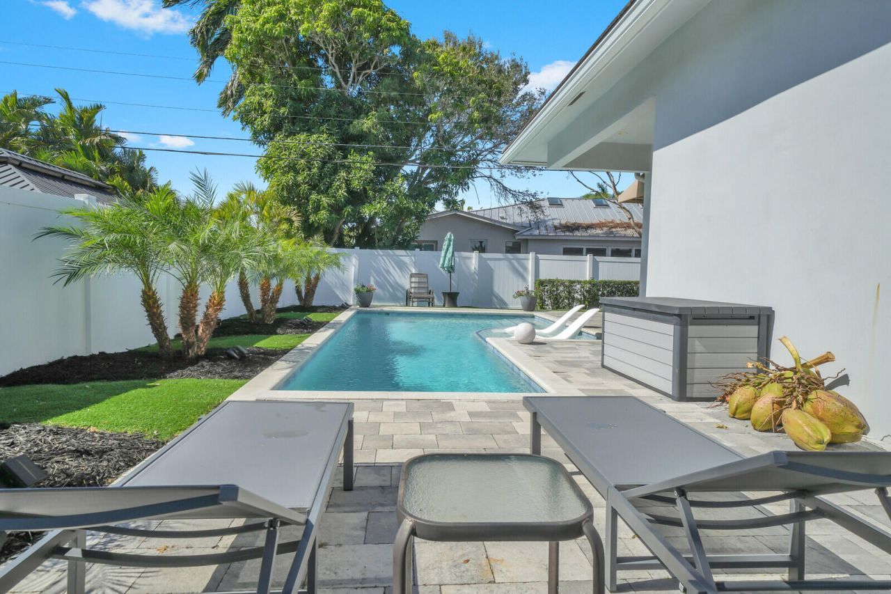 875 SE 13th Avenue, Deerfield Beach, FL 33441 Photo