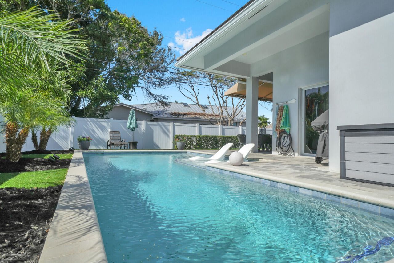 875 SE 13th Avenue, Deerfield Beach, FL 33441 Photo