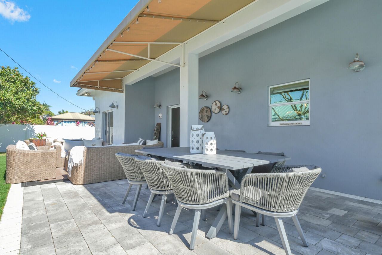 875 SE 13th Avenue, Deerfield Beach, FL 33441 Photo