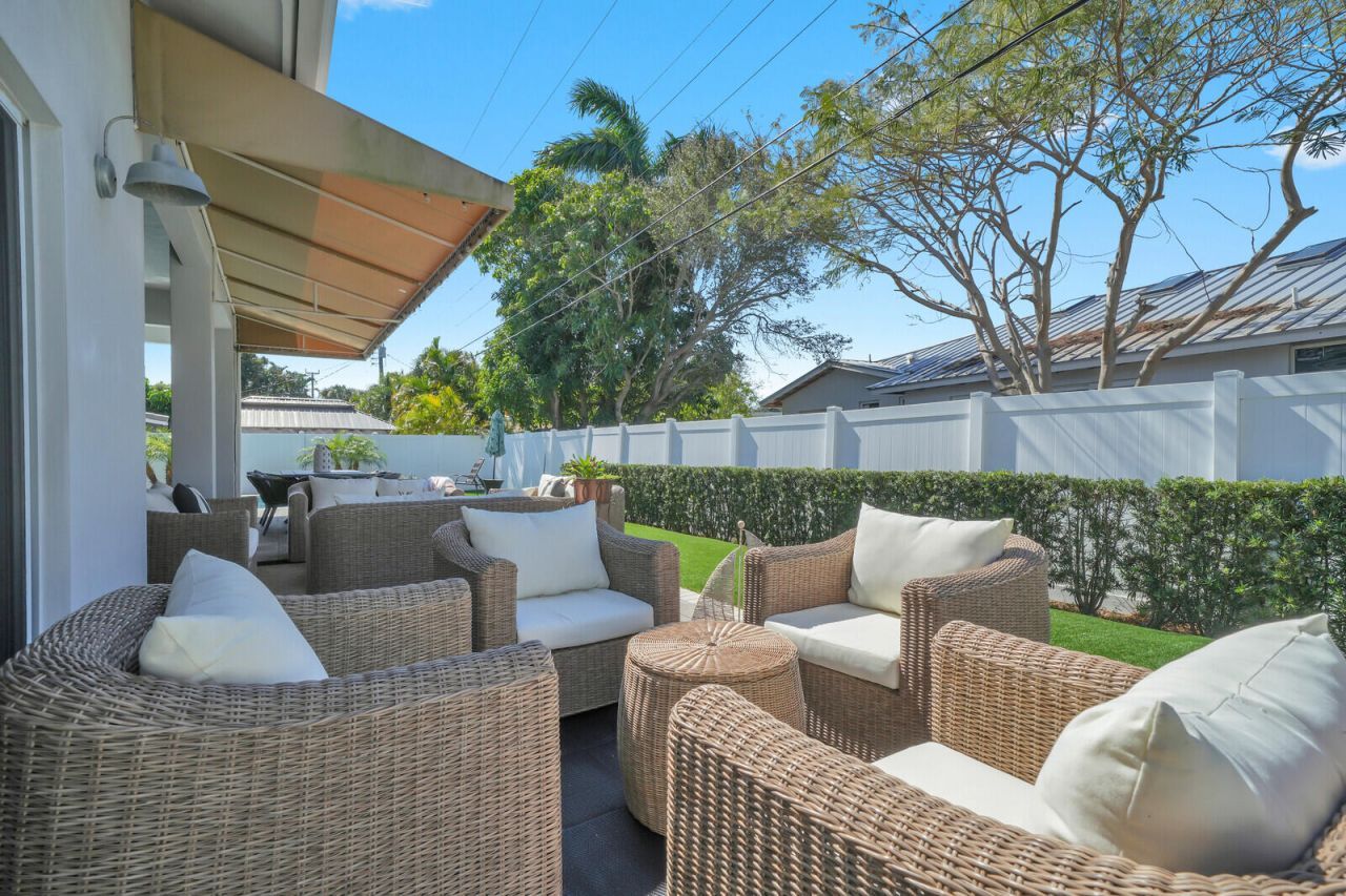 875 SE 13th Avenue, Deerfield Beach, FL 33441 Photo