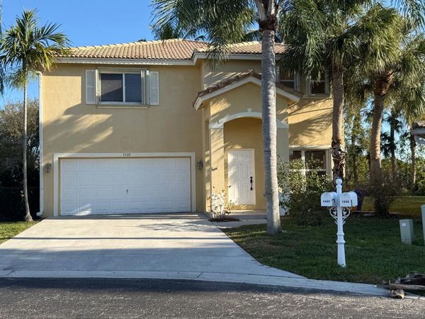 1533 Rialto Drive, Boynton Beach, FL 33436