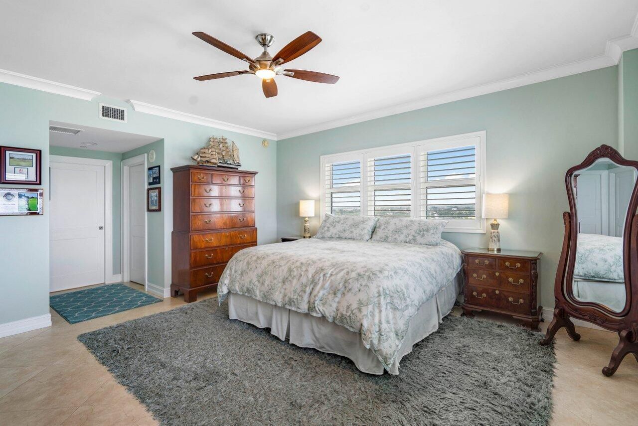 2650 Lake Shore Drive, Unit 1401, Riviera Beach, FL 33404 Photo