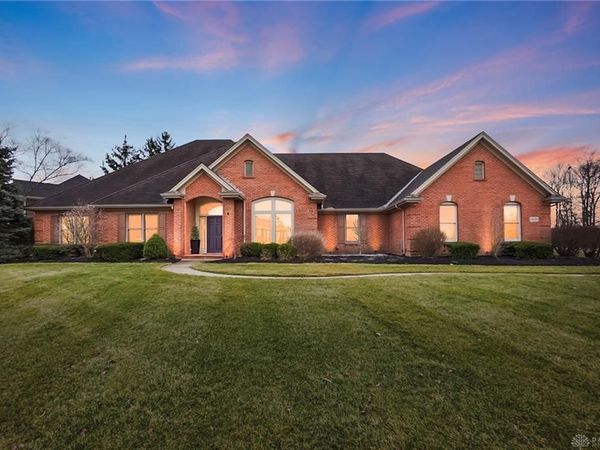 10600 Chestnut Hill Lane, Dayton, OH 45458