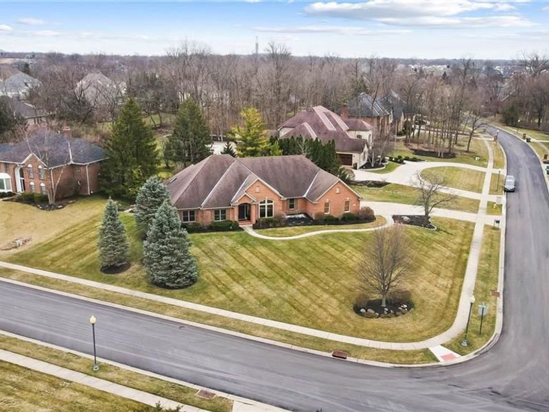 10600 Chestnut Hill Lane, Dayton, OH 45458 Photo 3