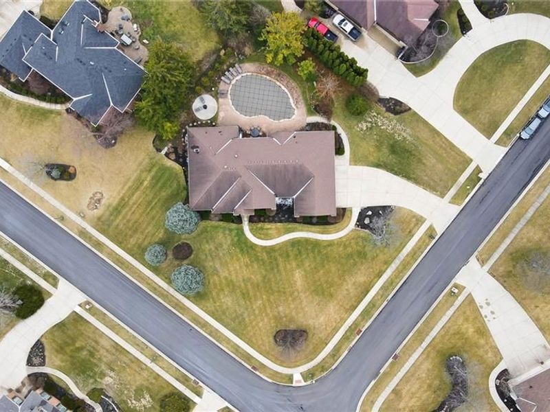 10600 Chestnut Hill Lane, Dayton, OH 45458 Photo 4