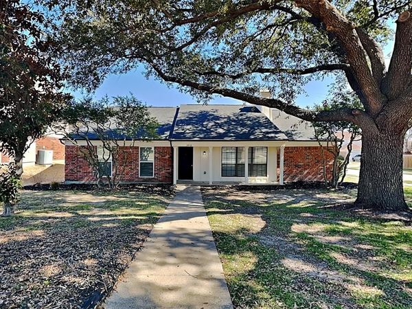 3933 18th Street, Plano, TX 75074