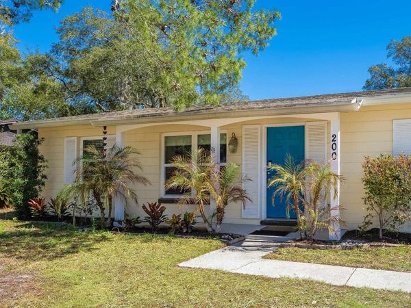 200 Laguna Ct, St Augustine, FL 32086