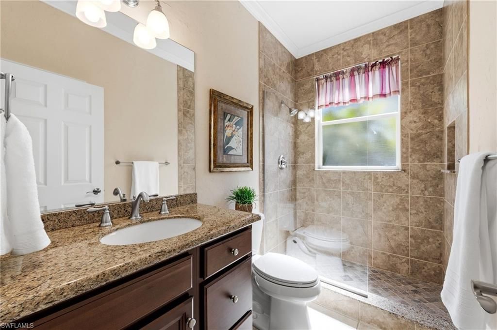 19427 Silver Oak Dr, Estero, FL 33967 Photo