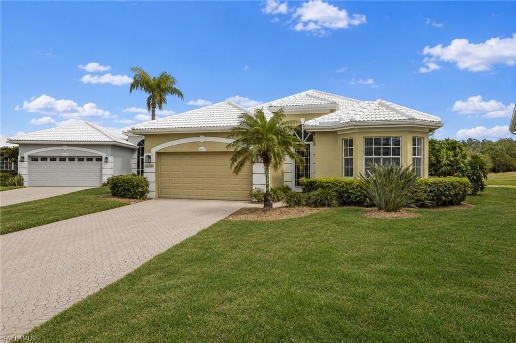 19427 Silver Oak Dr, Estero, FL 33967 Photo
