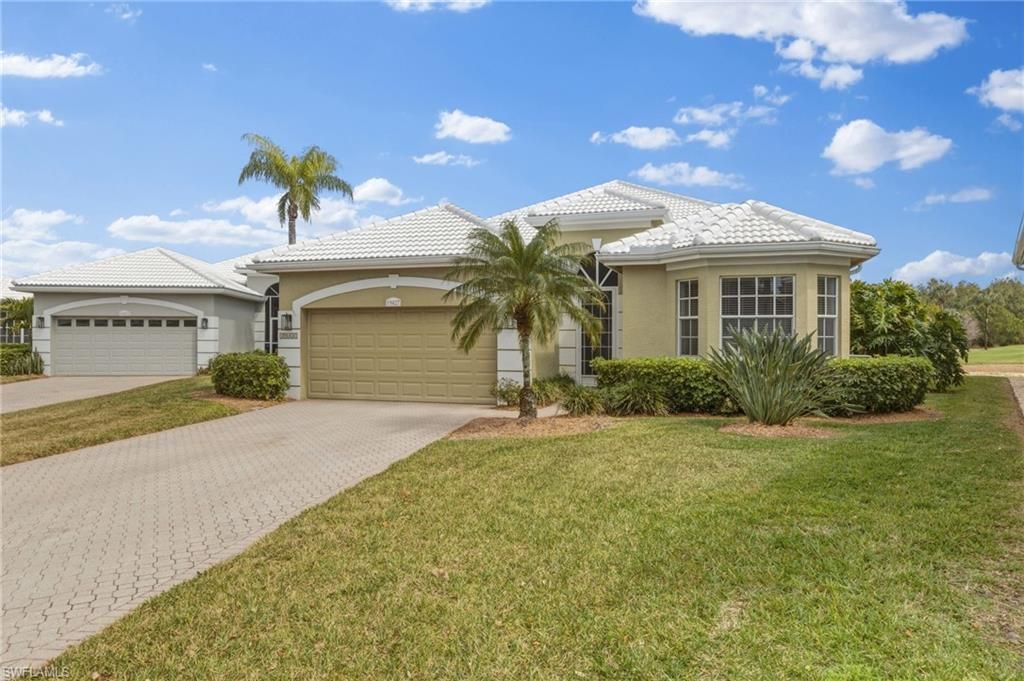 19427 Silver Oak Dr, Estero, FL 33967 Photo