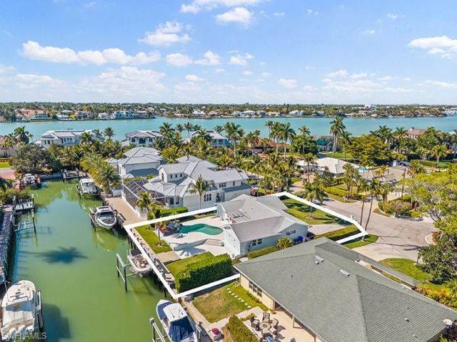 2175 Shad Ct, Naples, FL 34102 Photo
