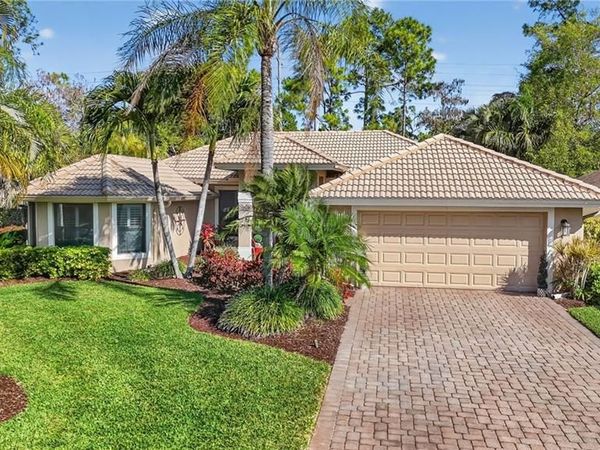 1021 Tivoli CT , NAPLES, FL 34104