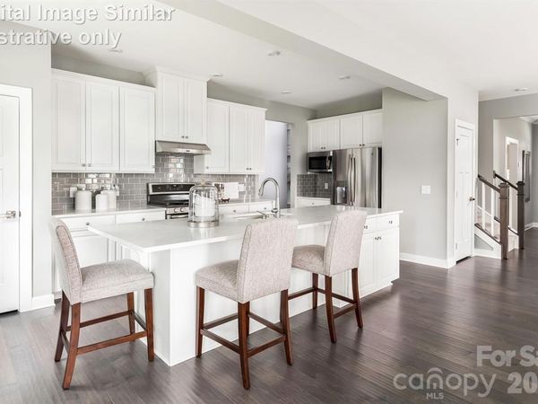 3966 Kelton Way , Charlotte, NC 28216