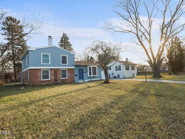 1932 Cherrylawn Drive , Toledo, OH 43614