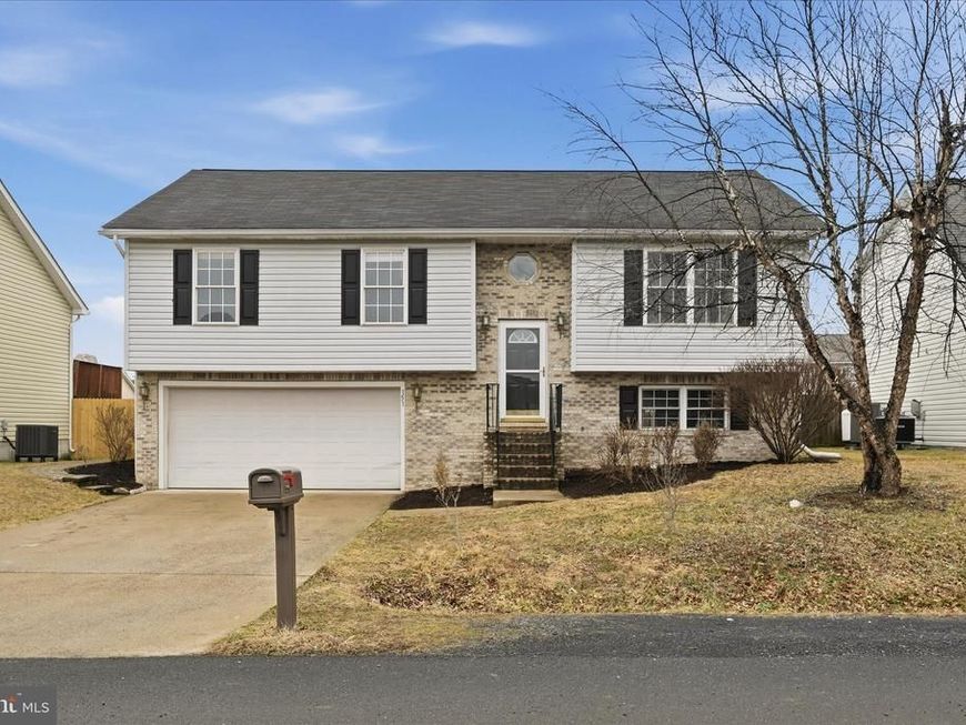 151 Reagan Drive, Inwood, WV 25428 Main Photo