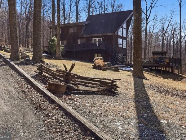 8939 HAWBOTTOM ROAD , MIDDLETOWN, MD 21769