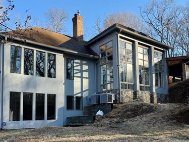 945 HICKORY RUN LANE, GREAT FALLS, VA 22066