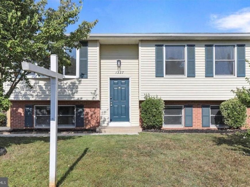 1337 Cedarwood Drive , Hagerstown, MD 21742 Main Photo