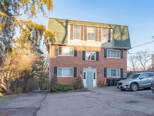 944 Summit Avenue, Cincinnati, OH 45204